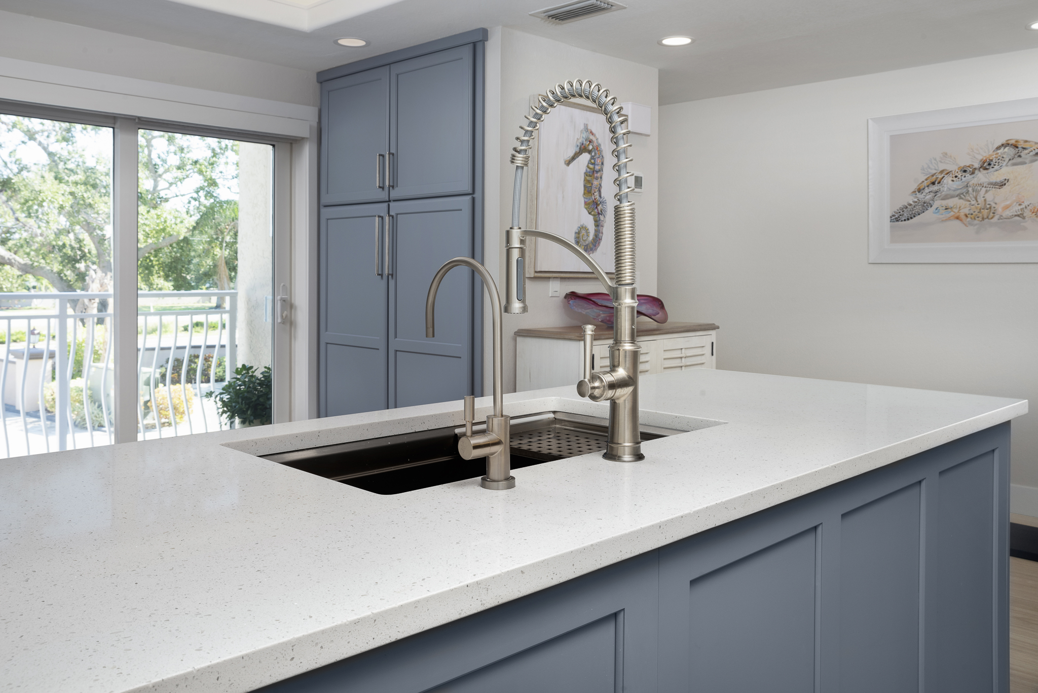 white corner kitchen remodeling in st. petersburg, fl